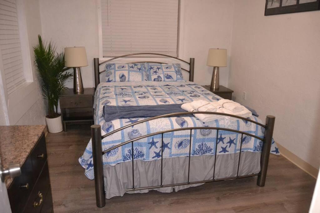 Bright And Cozy Lighthouse Cottage In Greenville Sc ภายนอก รูปภาพ