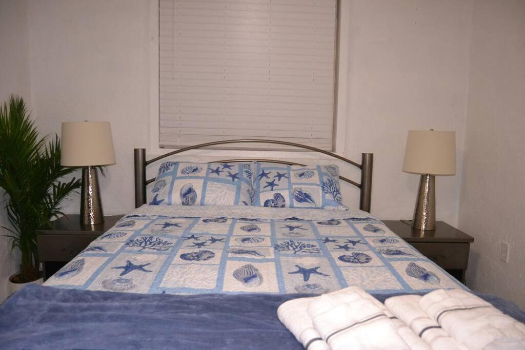 Bright And Cozy Lighthouse Cottage In Greenville Sc ภายนอก รูปภาพ