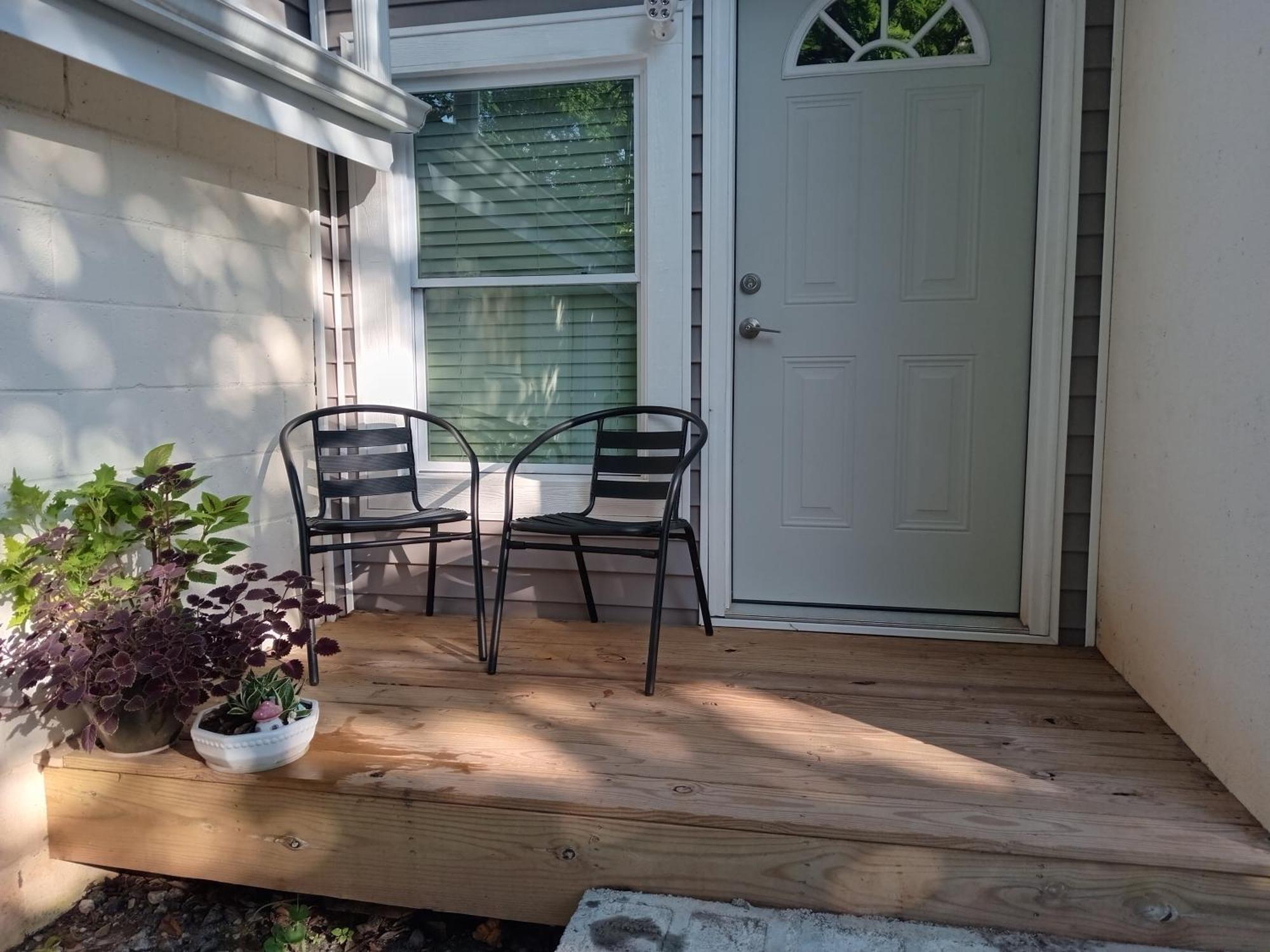 Bright And Cozy Lighthouse Cottage In Greenville Sc ภายนอก รูปภาพ
